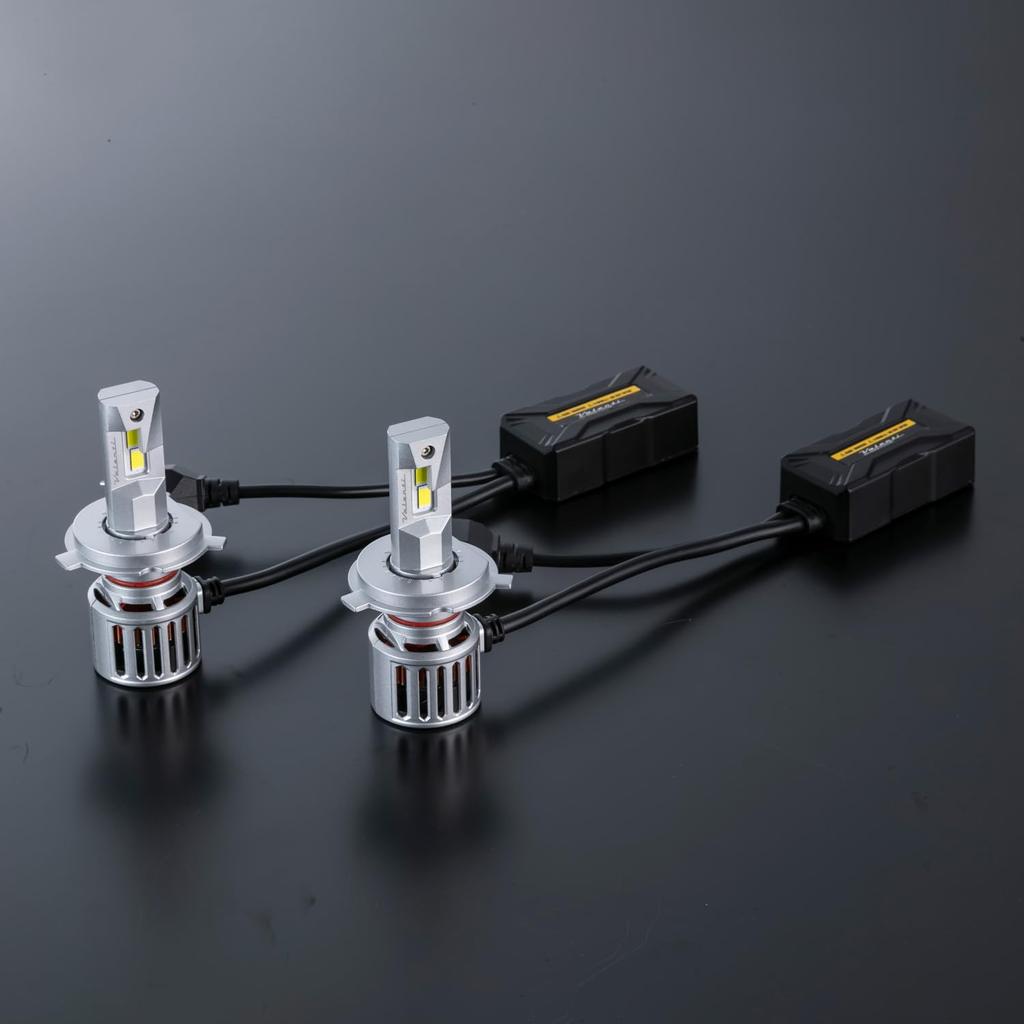 VALENTI Valenti Jewel LED Scheinwerfer LZZ Fahrzeugprüfung LZZ11 H4HL Packung mit 2 Glühbirnen, Serie, Konform, 6000K, [LZZ11-H4HL-60]