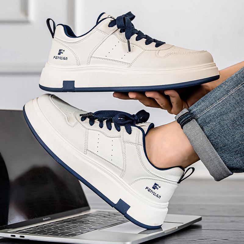 Men 's Casual Four Seasons Fashion Skateboarding Students Comfortable Sneakers Boys Trending Soft Sole Breathable Shoes