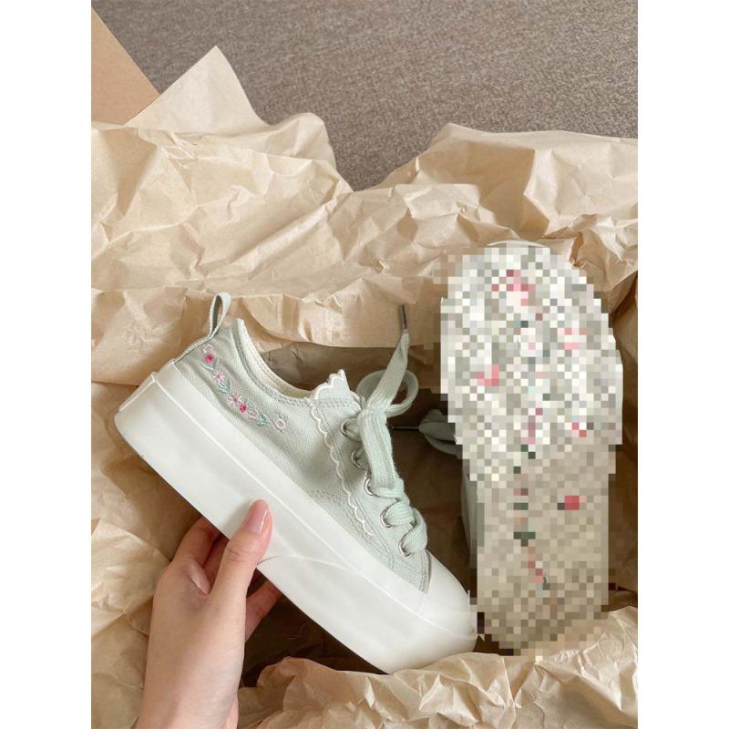 Summer thin breathable thick-soled canvas shoes women's 2 new embroidered versatile white shoes casual shoes