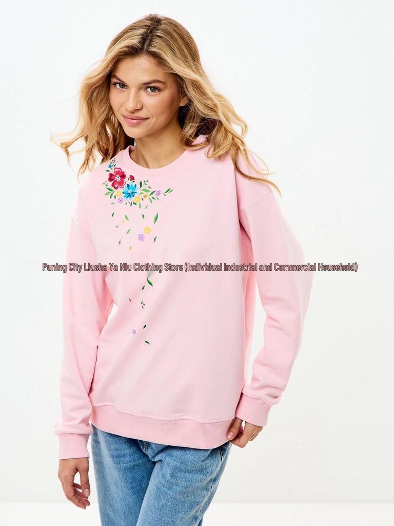 American-Style Cozy Floral Sweatshirt: Autumn/Winter Round Neck Top