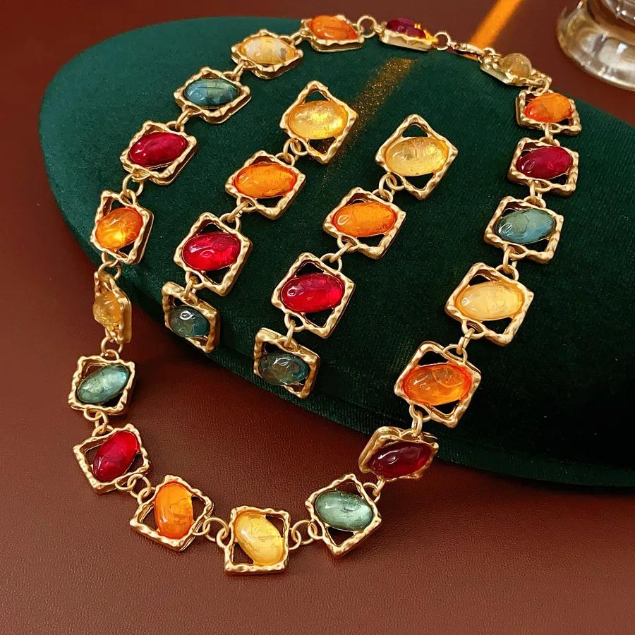 

Винтажный красочный свадебный цирконовый набор для женщин, серьги-кисточки из цинкового сплава, легкая роскошь, высококлассный ретро-набор ожерелий