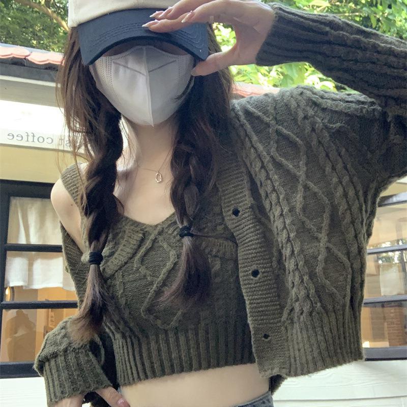 Soft Twist Sweater Two-Piece Set: 2025 Spring/Autumn Knit Cardigan & Women's Coat