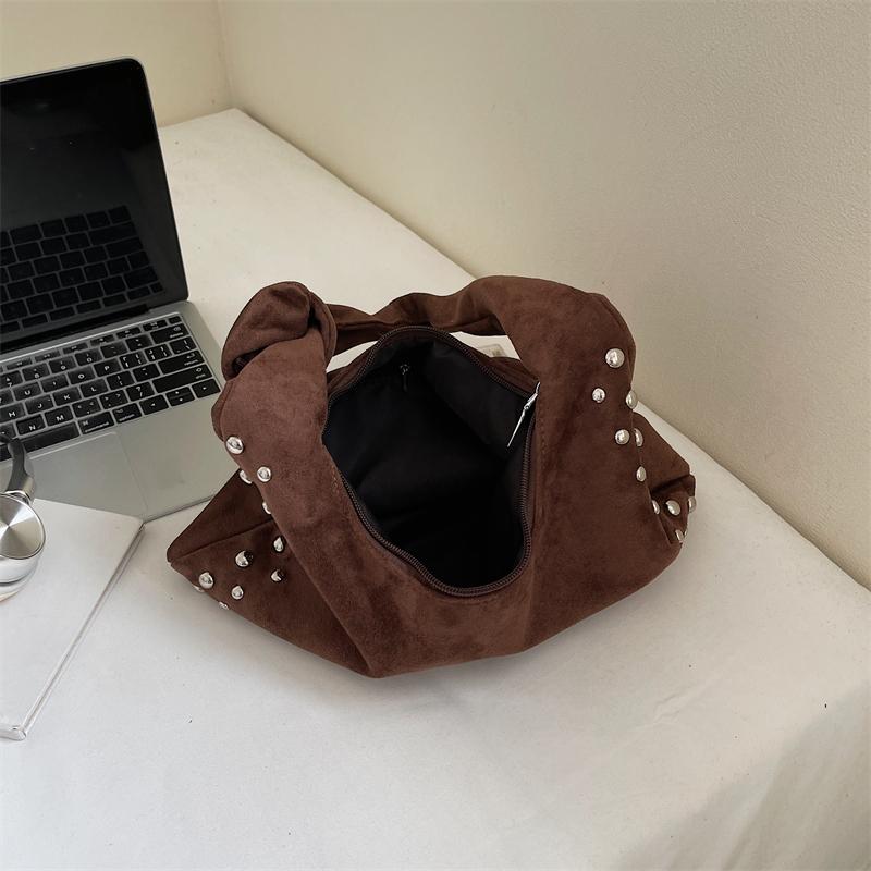 Rivet Faux Suede Shopping Shoulder Bag For Women 2025 Winter Retro Single Crossbody Bags Underarm Dumpling Sweet Tote Bags