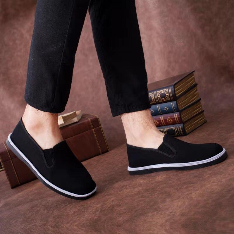 

Old Beijing cloth shoes men s canvas shoes lasagna cloth shoes casual one-pedal driving shoes black cloth single shoes men 35