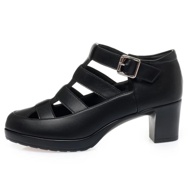 

5,5 см 7 см Дышащие Вырезы Закрытый Носок Туфли на Платформе Мягкая Кожа 2025 Лето Блочный Средний Каблук Гладиаторские Сандалии для Офиса Мамы 41