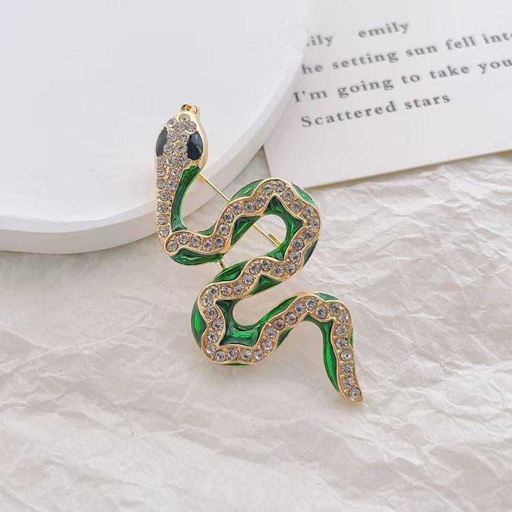 Sparkling Rhinestone Collar Pins Minimalist Snake Lapel Pin Fashion Zodiac Snake Brooch  Girls