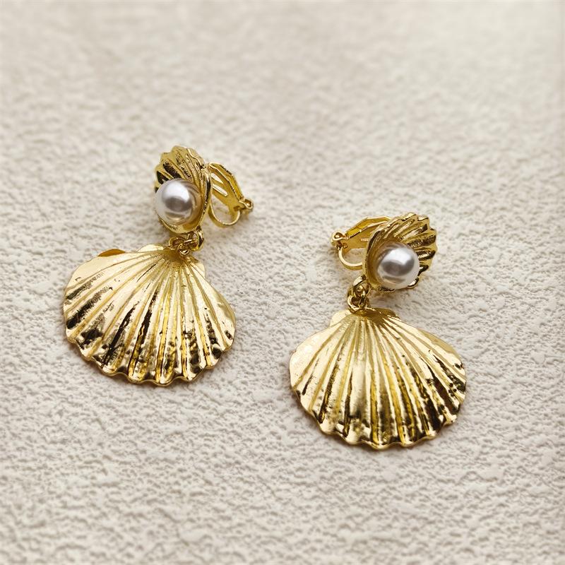 Nu Necesită Piercing în Urechi Cercei de Lux Aur Coajă Perlă Imitată Cercei Clip la Modă Cercei Unici