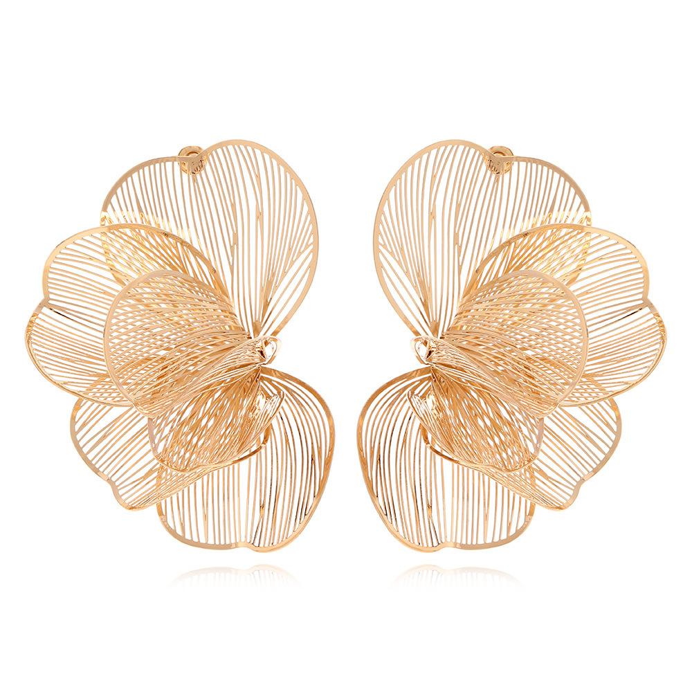 

European and American style women s earrings with geometric metal sequin hollow design, floral stud earrings, versatile and fashionable niche women s EH007-1