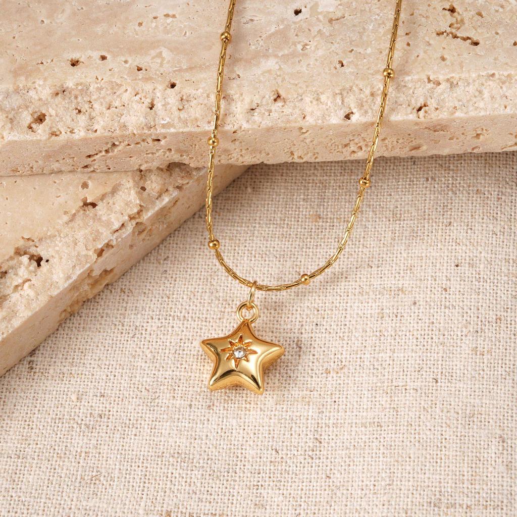Star Twinkle Clavicle Necklace: Elegant Korean & Japanese Design for Fashion-Forward Women