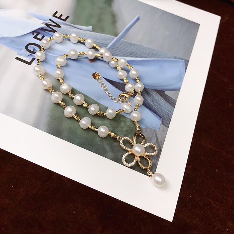 Elegant Freshwater Pearl & Daisy Choker: 8-9mm, Trendy Summer Necklace with Minor Imperfections