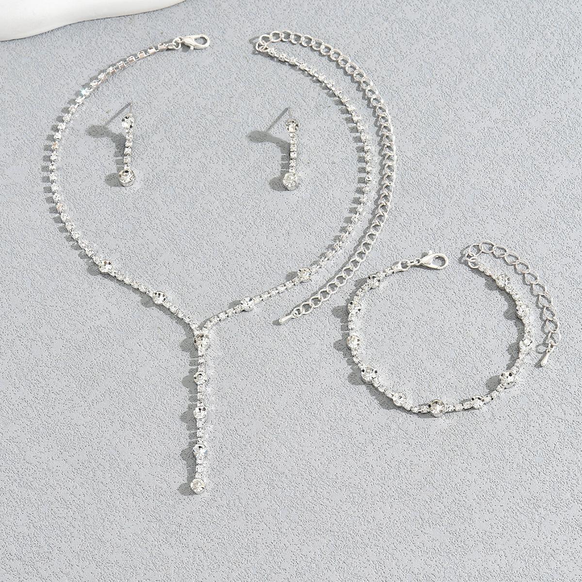 

Дизайн Haute Sense Женское ожерелье Серьги Комплект ювелирных изделий Персонализированный циркониевый браслет Ювелирные изделия Оптовая продажа