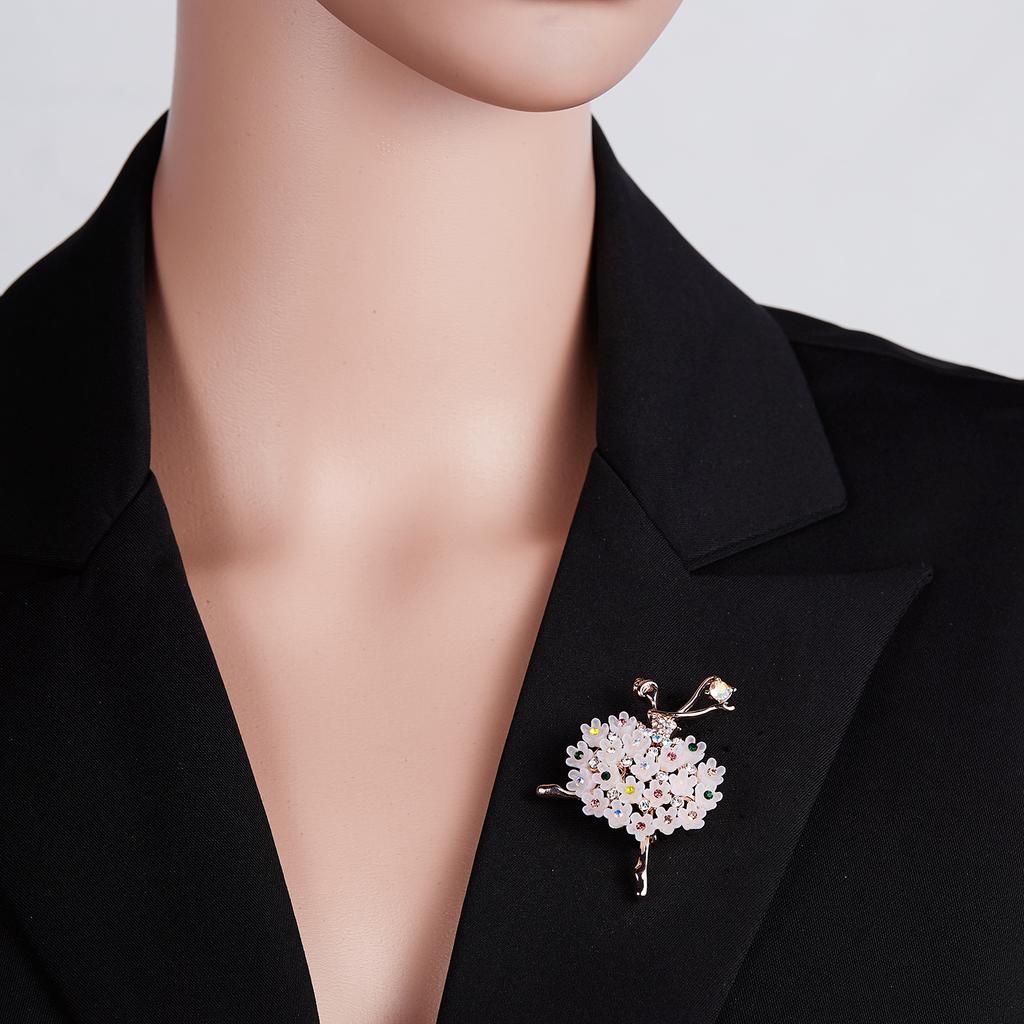 Rinhoo Fashion Ballet Girls Crystal Brooches For Women Cute Rhinestone Gymnastics Ladies Dancer Enamel Pins Figure Badge Jewelry