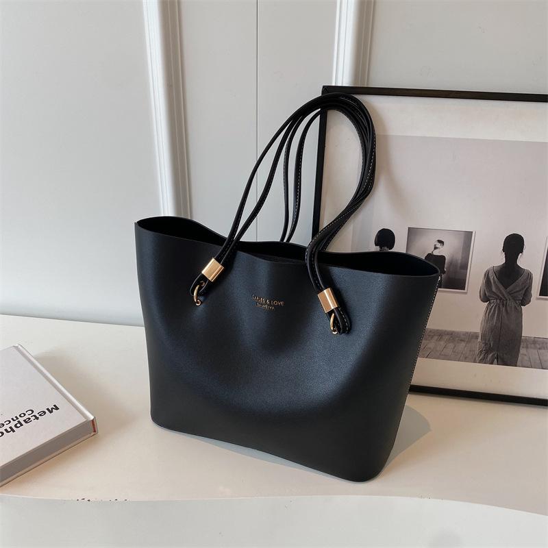 Concert Bag Women'S Bag Large Capacity Armpit Bag Texture Foreign Tote Bag Shoulder Bag