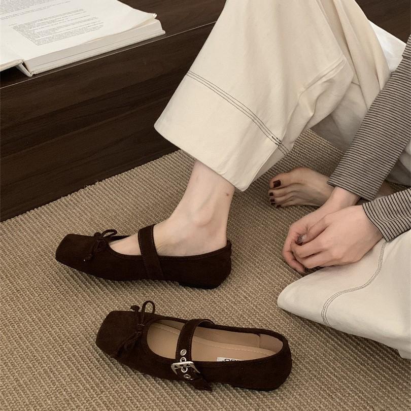 Internet celebrity square head women's shoes autumn new flat bow single shoes ballet silver belt buckle Mary Jane shoes