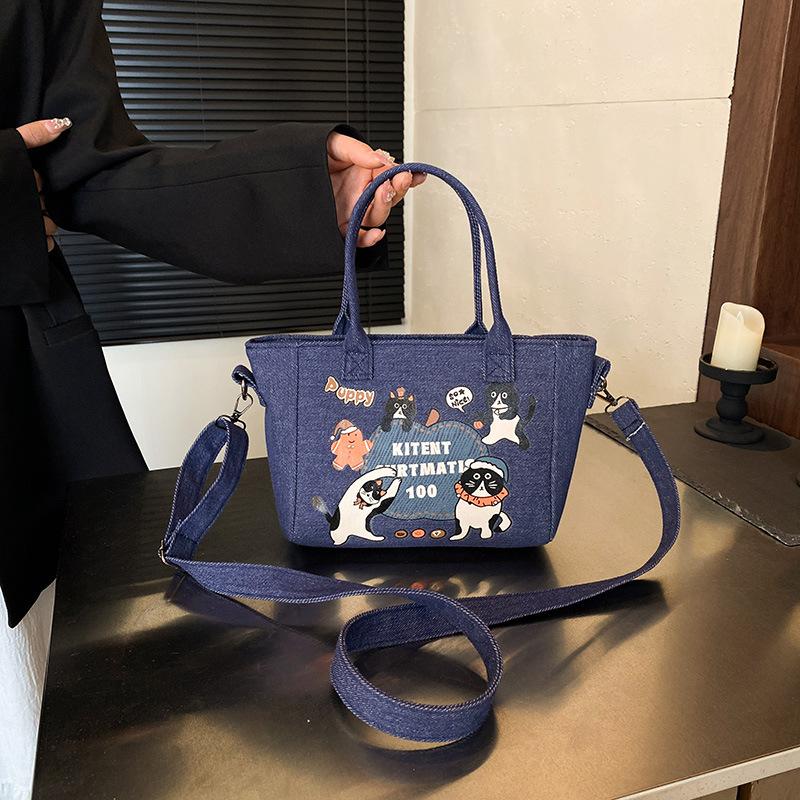 

Large capacity casual personality versatile foreign style denim fashion shoulder bag women s commuter new spring temperament messenger bag темно-синий