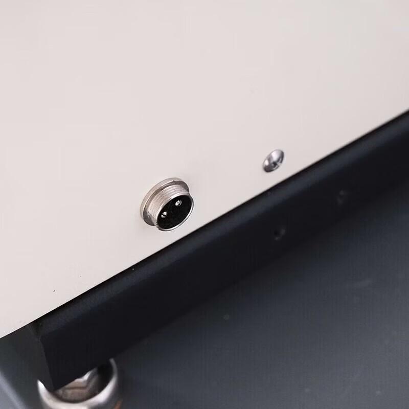 Aurora ADK-3500B Automatic 3-Hole Adjustable Punch CN plug (adapter included)