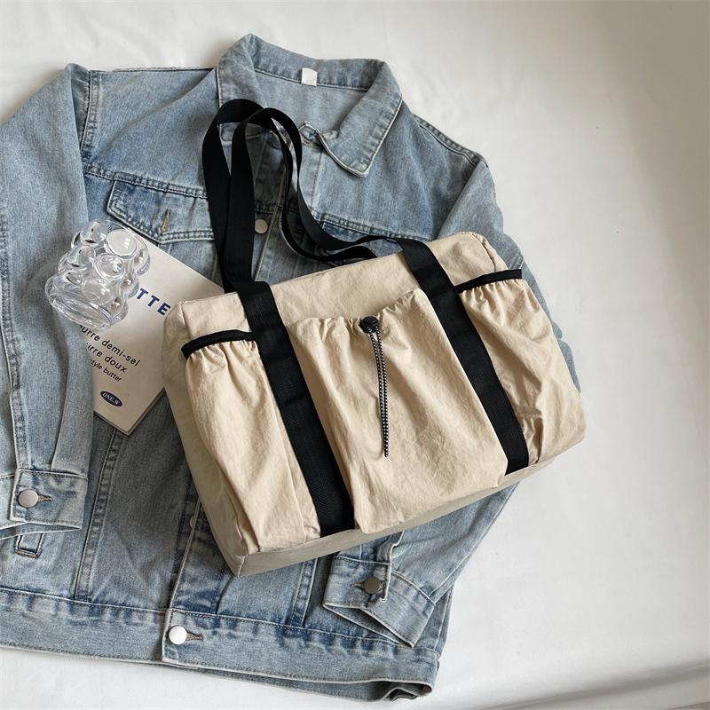 Lightweight Large Capacity Travel Bag Women's Shoulder Bag Solid Color Crossbody Bag