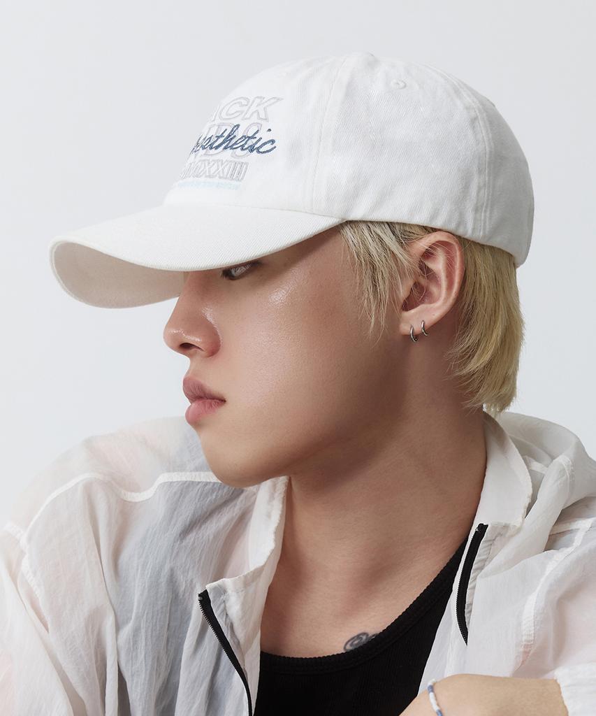Beullaegsaenjeu Vintage Typography Washed Ball Cap (2 Colors)