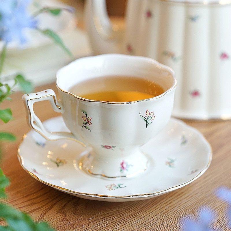 Vintage European Ceramic Coffee Cup & Saucer Set with Gold Rim – Retro Tea Set for Gift or Home Decor