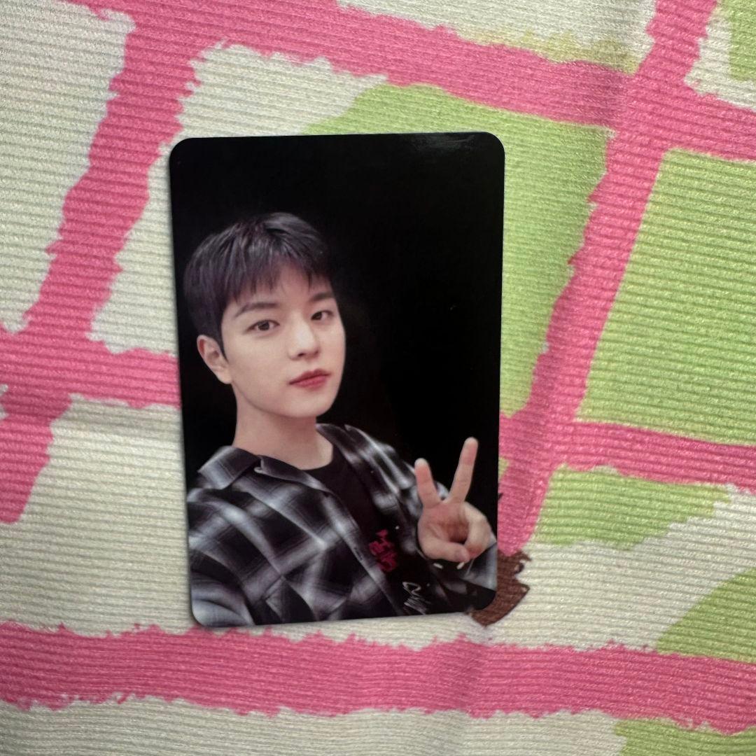 

[USED] StrayKids Pre-recorded Chk Chk Boom Sanok Sunmint Trading Card