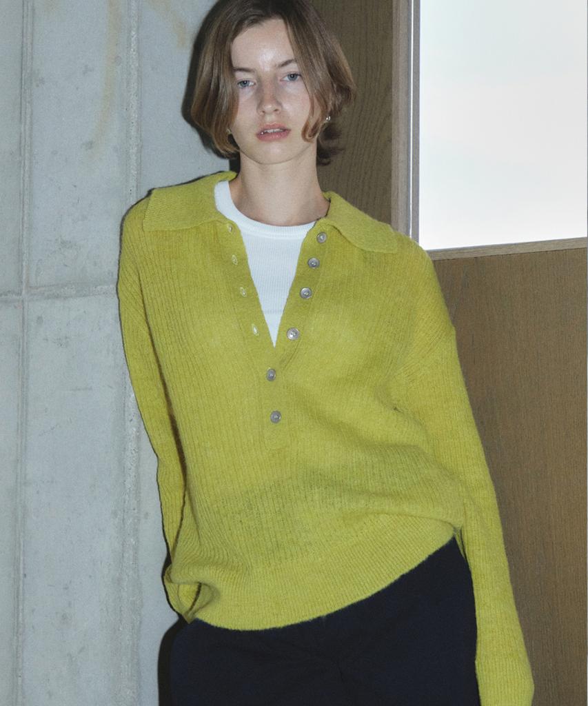 IHR Deep Button Collar Knit / Lime