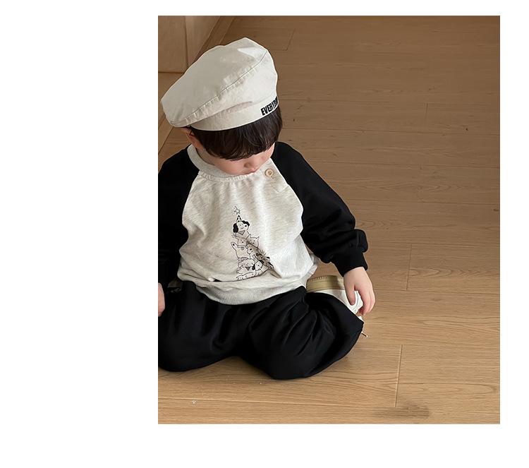 Höst 2025 Koreansk Stil Pojkars Tecknat Tryck Raglanärm Tvådelat Set