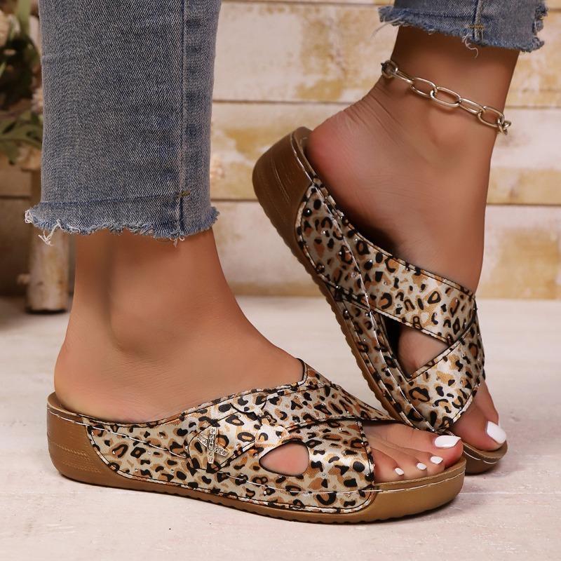 Summer New Platform Fish Mouth Cutout Slipper Wedge Large Size Casual Leopard Print Slipper Women