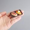 Puppenhaus Miniatur Mini Lebensmittel Ausstellungsständer Kuchen Brot Dessert Schrank Kanto Kochspeisekammer Möbel Modell Szene Requisiten