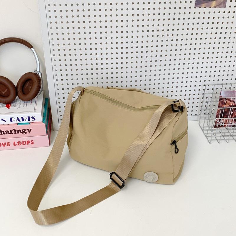 Stylish Large-capacity Bag Female College Student Commuting Versatile Class Crossbody Women's Bag New Casual Simple Shoulder Bag