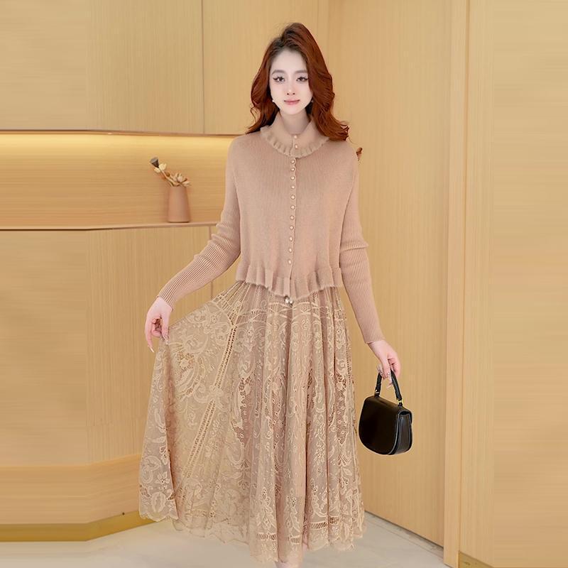 

2026 Spring Elegant Embroidered Two-Piece Dress for Women - Fashionable, Slimming, and Youthful M