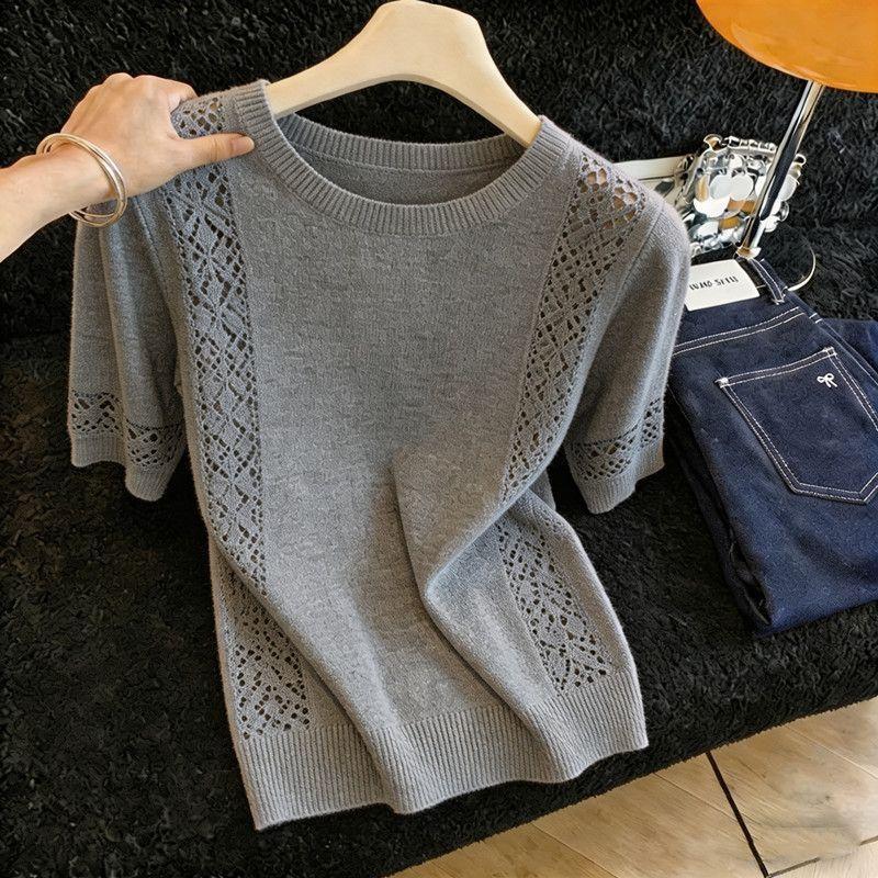 New Plus Size Retro Round Neck Short Sleeve Knit Top – Stylish & Slimming Women's Summer Fashion
