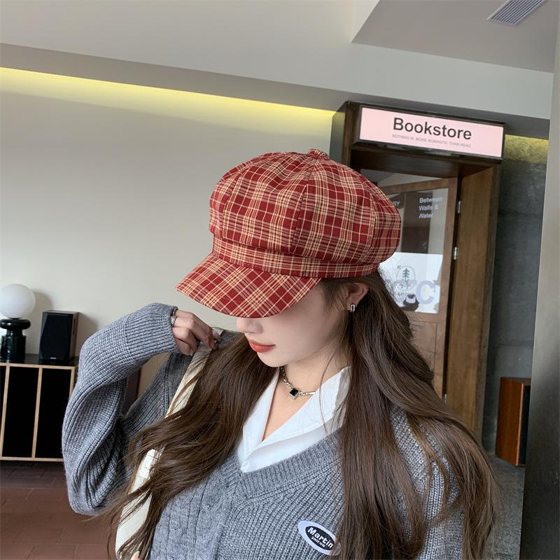 

Корейская новая шляпа женская осенне-зимняя клетчатая восьмиугольная шляпа модная темпераментная шляпа газетчика универсальная повседневная кепка с козырьком One size