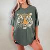 Vintage Tiger T-Shirt - Retro Tier Comfort Colors T-Shirt, 90er Tiergeschenk für Tigerliebhaber, Wildkatzen Shirt, Dschungel Safari Tiger Grafik T-Shirt
