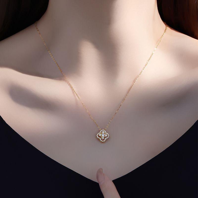 Women's Four-Leaf Clover Necklace: Detachable, Fade-Resistant, Versatile Wear, Light Luxury Feel, Flower Pendant, Clavicle Chain