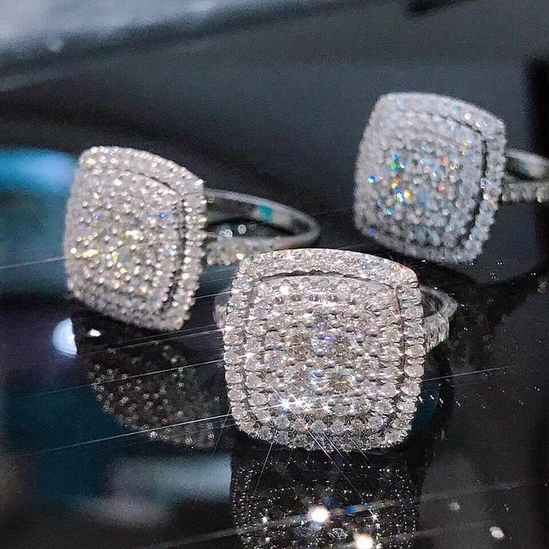 Huitan Luxury Women Wedding Rings Full Brilliant Crystal Cubic Zirconia Zinc Alloy Color Female Rings for Party Statement Zircon