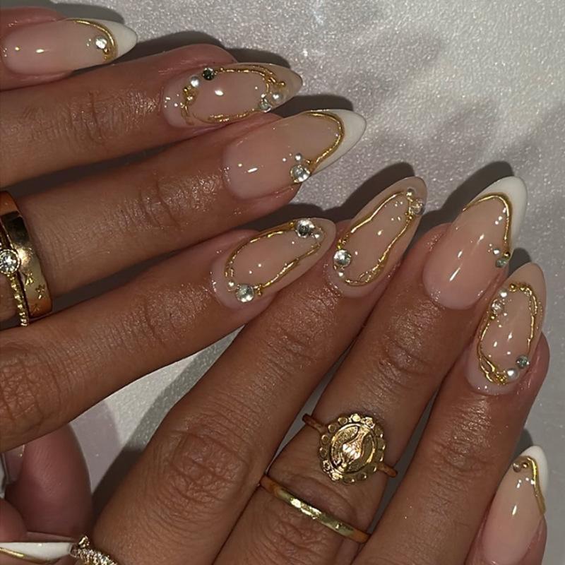 Hot-selling wearing nail almond nail nail nail piece 3D three-dimensional fake nail flash diamond shiny nail piece