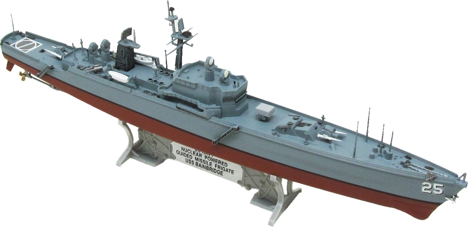 

Atlantis Models 1/600 USS Bainbridge Nuclear-Powered Missile Cruiser Plastic Model ATLAMCA717 (Ship)