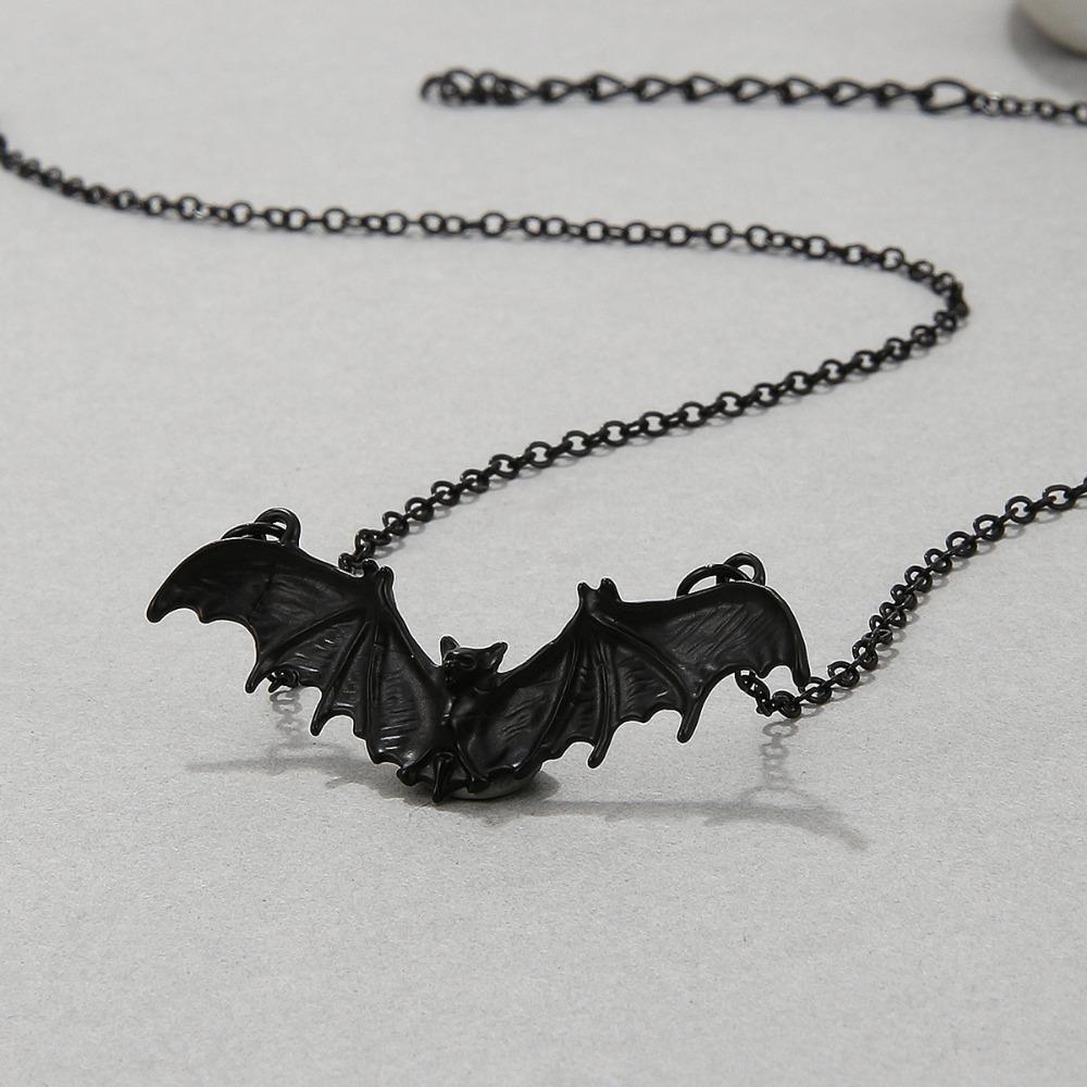 Collana con Ciondolo Ala di Pipistrello Nera Personalità Punk per Uomo Donna Personalità Halloween Esagerato Hip Hop Collare Gioielli