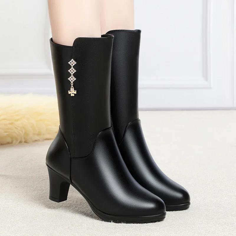 2024 Women's Boots Winter Warm Soft Fashion Leather Female Boots High-heeled Plush Trend Mid-calf Zipper Round Head Boots