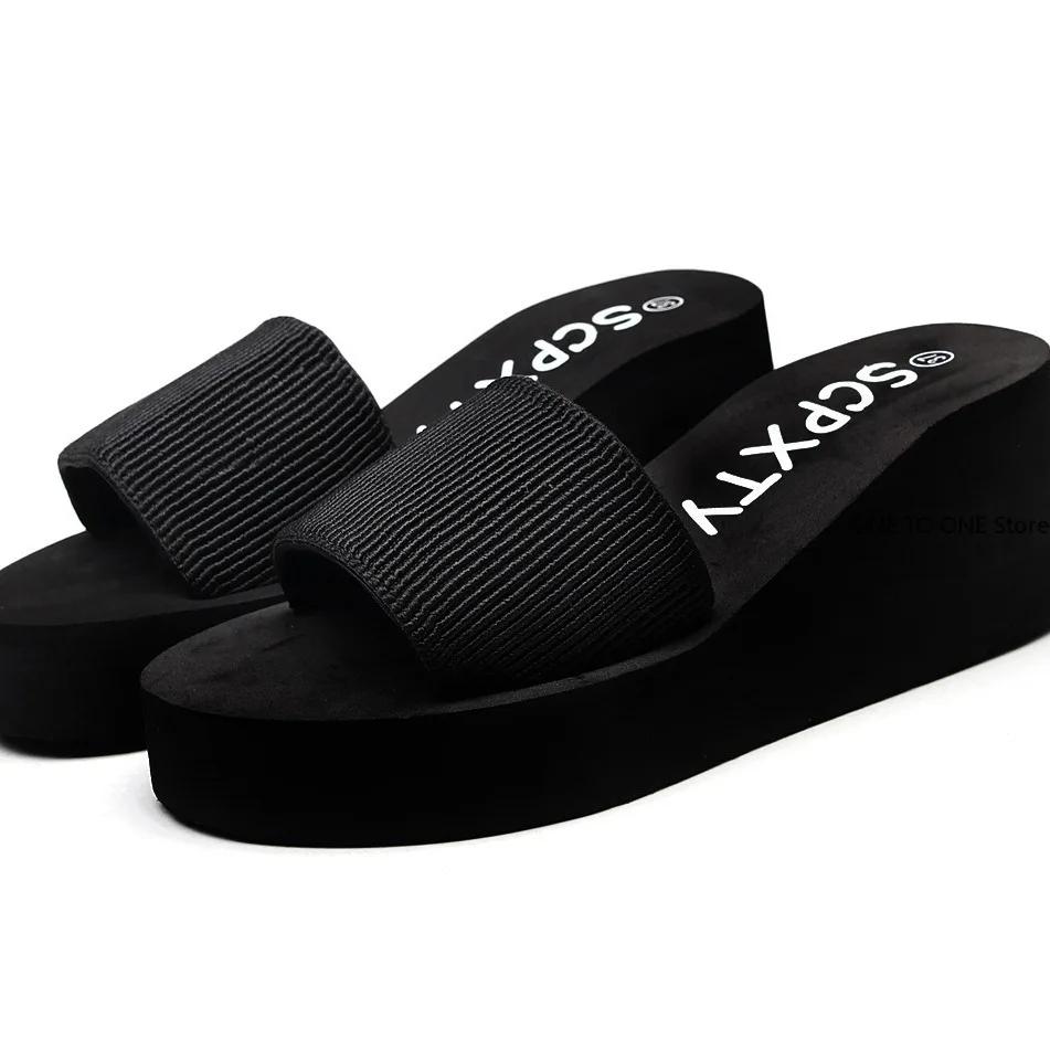 Fashion Women's Slippers Summer Printting Cute Bear Indoor Bathroom Anti-slip Soft Sole Couple Lightness Comfortable Men Leisure Shoes