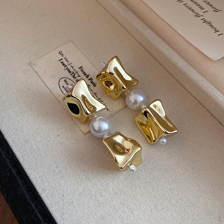 

Vintage Pearl Jewelry Sets Women Bracelet Earrings Necklace Irregular Accessories Fashion Exquisite Party Wedding Jewelry Gift