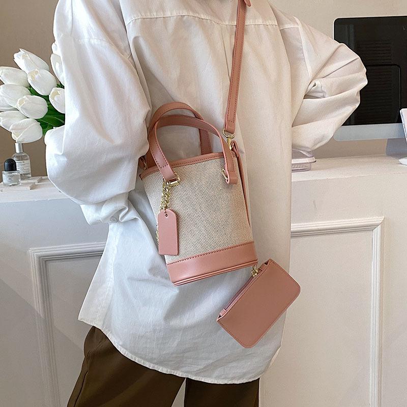 

Маленькая квадратная сумка с текстурой ретро универсальная сумка через плечо на одно плечо