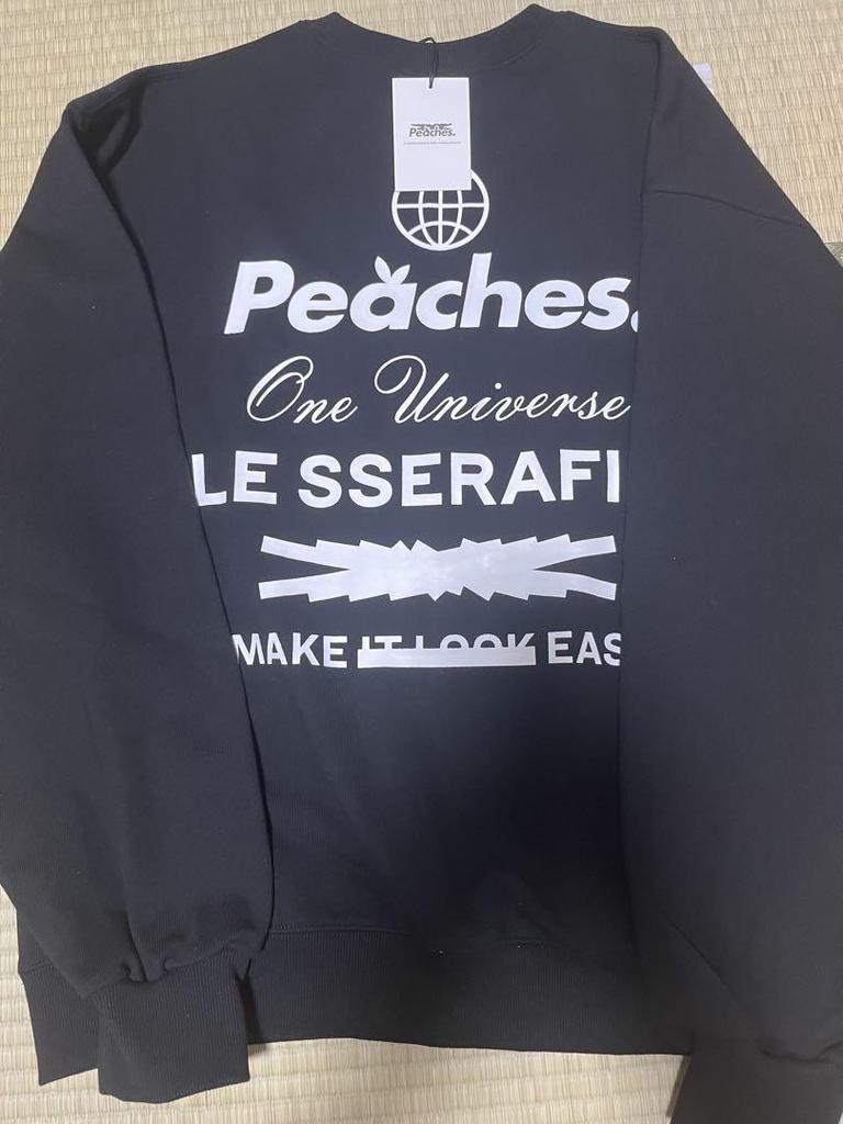 [USED] LE SSERAFIM × Peaches Black Sweatshirt Size L