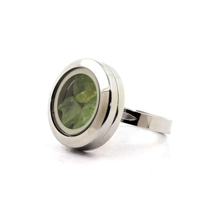 Stones and Minerals. Raw Peridot Ring. Adjustable Waist.