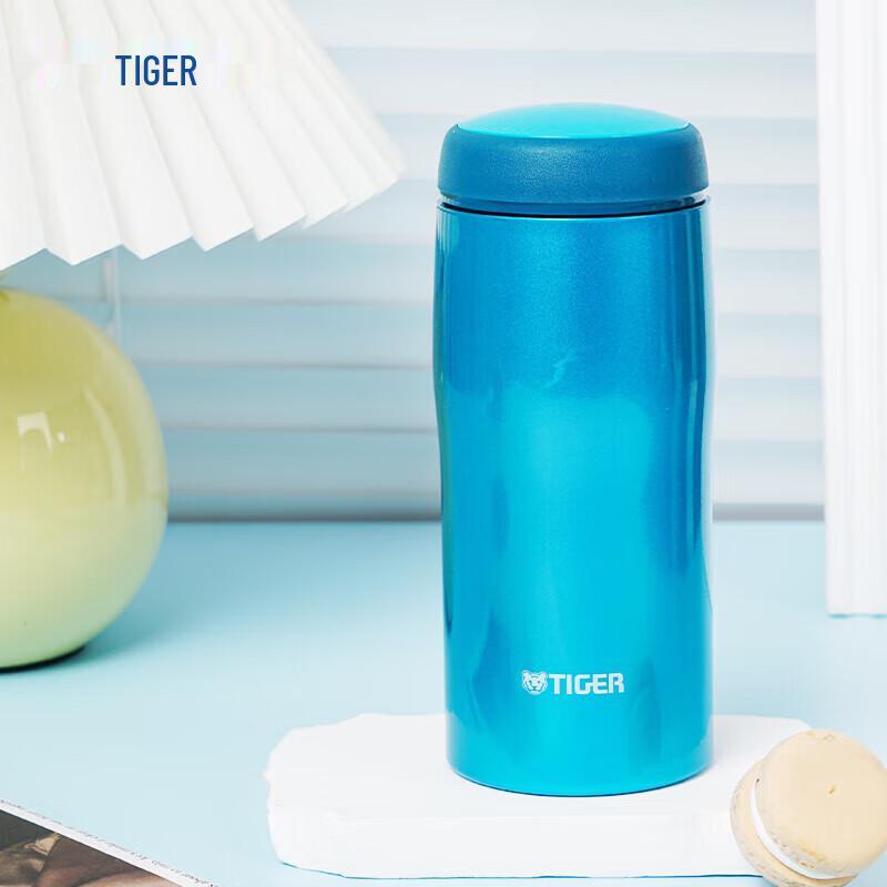 TIGER Stainless Steel Insulated Water Bottle