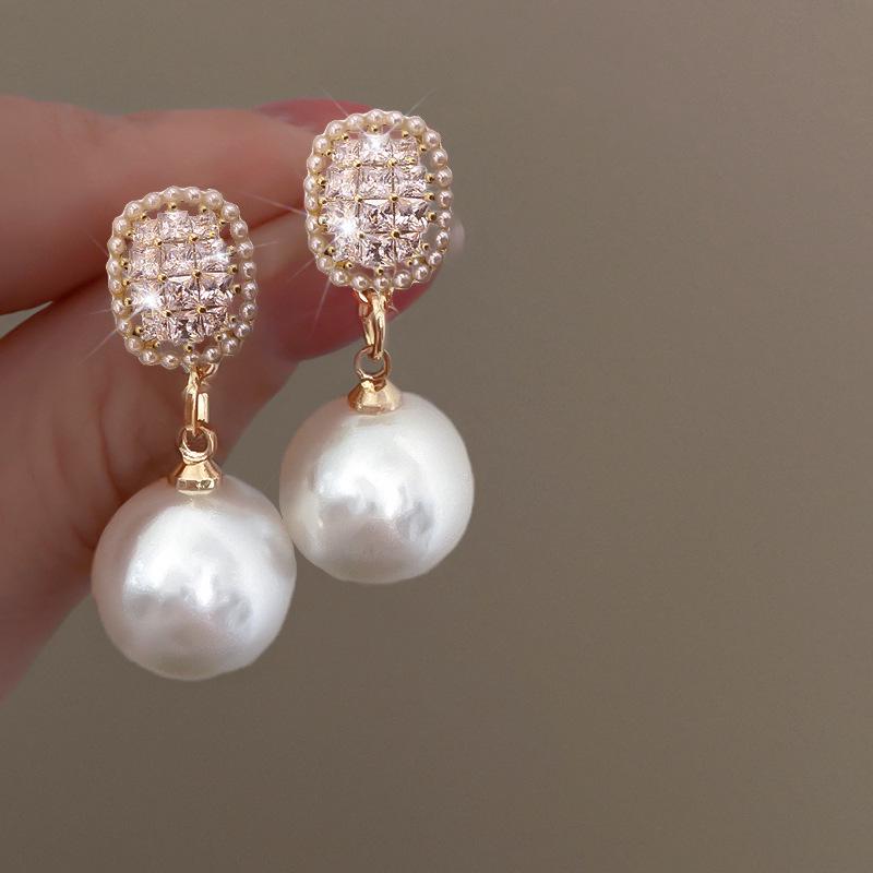 

Элегантные клипсы с жемчугом для непроколотых ушей - Шикарный и роскошный дизайн Earrings