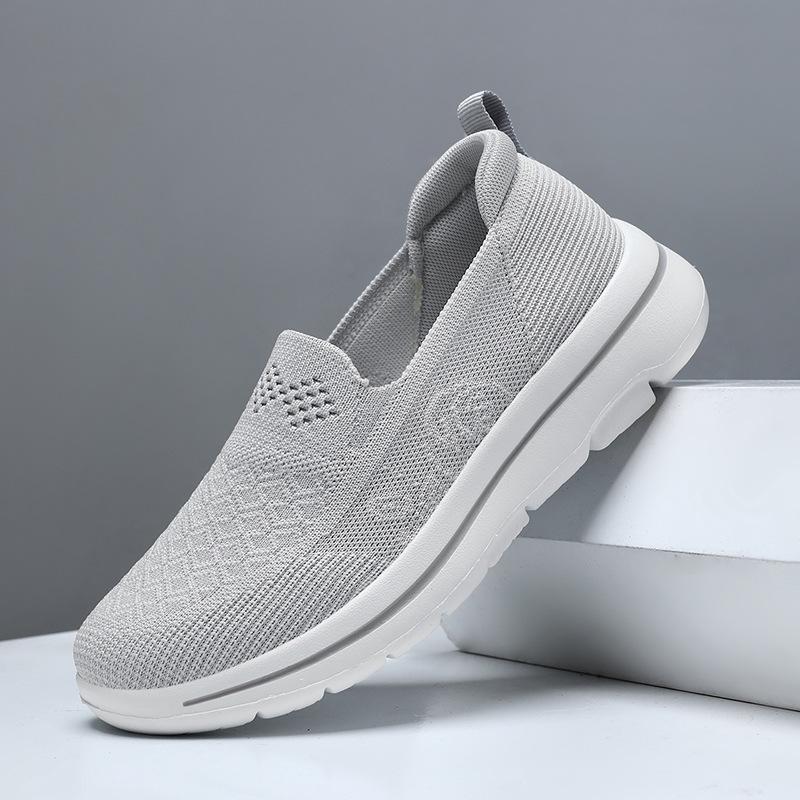 Women s Flyknit Slip-On Non-Slip Mesh Shoes for Walking & Running - Ideal for Spring & Summer size 41