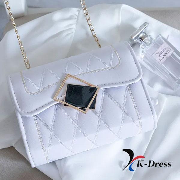 Quadratische Umhängetasche mit gesteppter Kette (2 Farben)