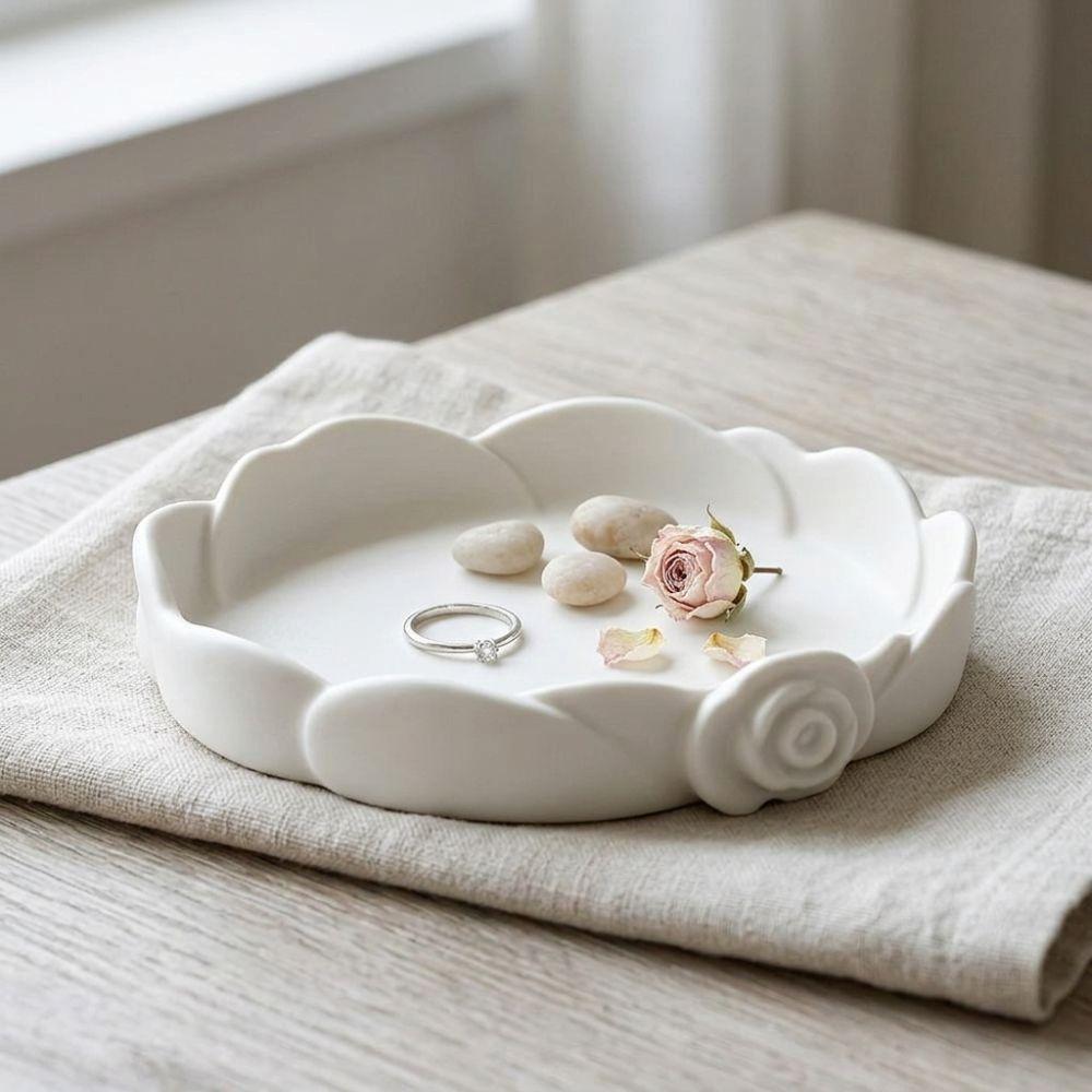 Non-Slip Base Minimalist Flower Key Dish Plastic Floral Decorative Holder  Vanity Tabletop
