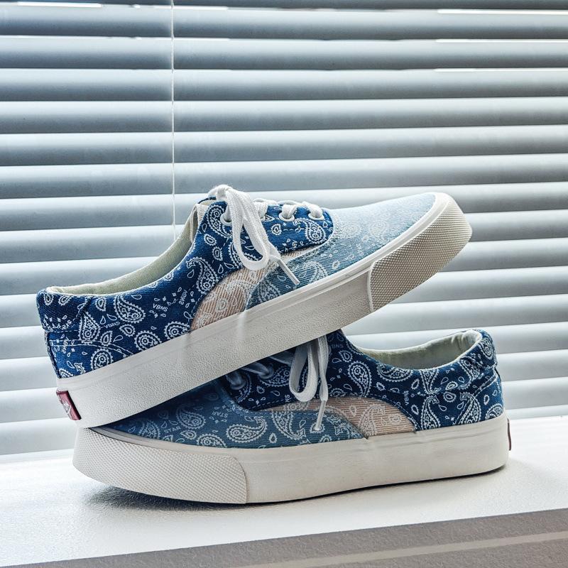 2025 spring new breathable men's canvas shoes men's versatile couple cloth shoes men's casual board shoes men's fashion